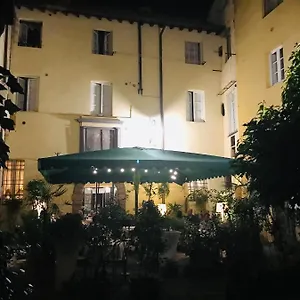 Nocleg ze śniadaniem Al Cardinale &, Lukka