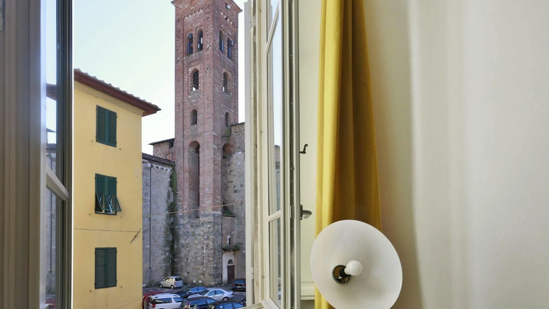 B&B Pergola House Lucca Bed & Breakfast